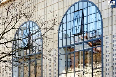 Attraktive ca. 120 m² - Büro/Praxis-Fläche mit Balkon in repräsentativem Gebäude