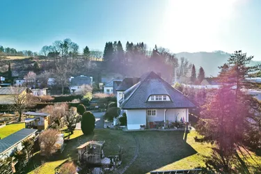 Haus mit zwei separaten Wohneinheiten in ruhiger Seitengasse in Gratkorn mit sehr großen Grundstück, Doppelgarage!