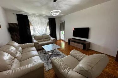 Sanierte - Familienwohnung in Kalsdorf, mit Balkon und Parkplatz! TOP LAGE!