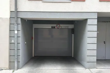 Schnell zugreifen - provisionsfreier Tiefgaragenplatz in 1210 Wien Kantnergasse 42