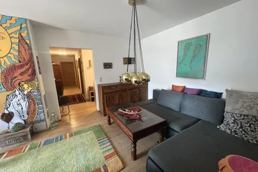 Dachgeschosswohnung in sonniger Lage