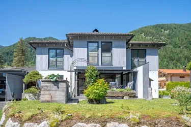 Einfamilienhaus mit großzügigem Grundstück! In der Nähe des Pillersees!