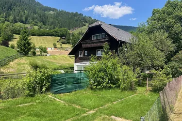 HAUS in Top Lage in Bad Kleinkirchheim an der Dorfstraße !!