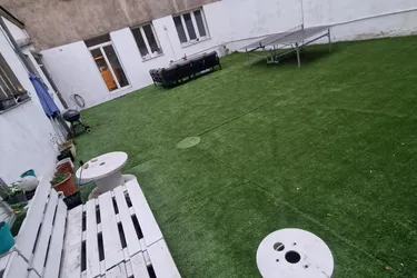74m² EG Wohnung mit eigenem ca. 117m² Innenhof