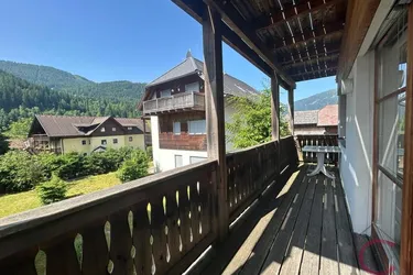Modernes 2-Zimmer-Apartment mit Balkon in Kleinanlage