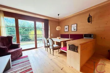 Charmantes Landhausappartement in Skipisten- und Thermennähe