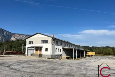 Gewerbeliegenschaft für Entwickler in strategisch guter Lage Arnoldstein/Nähe Tarvis