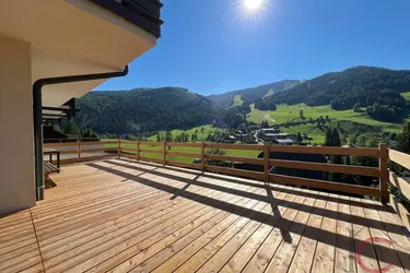 Schönes 2-Zi.-Terrassenappartement mit Garten in Panoramalage
