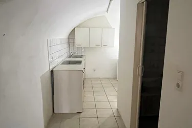 ***Vielfältig nutzbarer Raum nächst TU / City!***