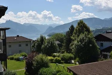 Expose Wohnung in Seenähe mit See- und Panoramablick