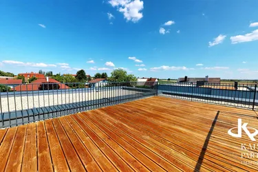 Expose Moderner Grundriss, tolle Dachterrasse mit Fernblick, belagsfertig!