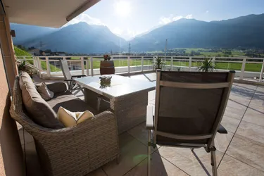 !!!Exklusive Traumwohnung mit ca. 127 m² Terrasse - inkl. 1 TG Platz und 1 Außenstellplatz - Baujahr 2016!!!