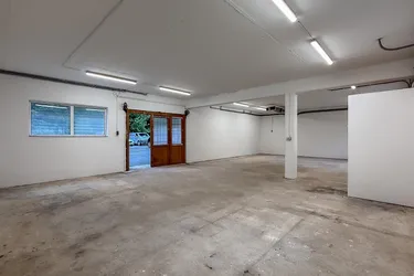 Gewerbefläche / Lagerhalle / Werkstatt in zentrumsnaher Lage