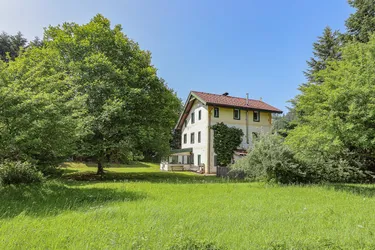 Gewerbegrundstück in frequentierter Lage