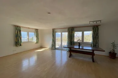 Neuwertiges Wohnhaus mit 2 Einheiten im Gailtal!