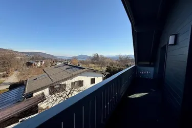 Neu adaptierte Dachgeschosswohnung in Velden am Wörthersee mit Seeblick!	