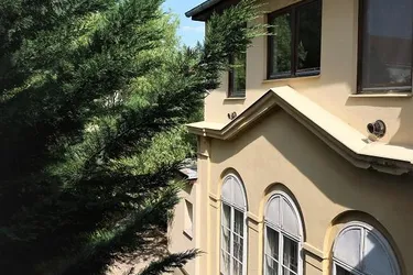 Baden – Zentrum! Bestandsfreie kleine Stadtvilla mit viel Potenzial &amp; Charme