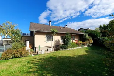 gepflegtes Einfamilienhaus im Style der 80iger Nähe Wiener Stadtgrenze