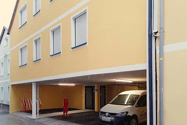 Expose Eine attraktive Miet-Wohnung mit 3 Zimmer + Terrasse / T0P 1