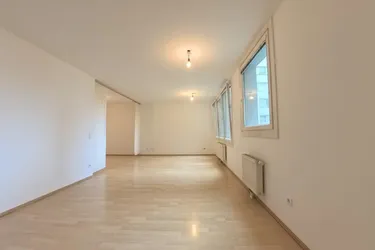 Modernes helles City-Apartment in U1 - UNO-CITY - PRATERNÄHE !