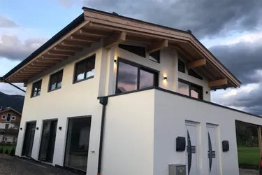 Hochwertige und Sonnige Wohnung
