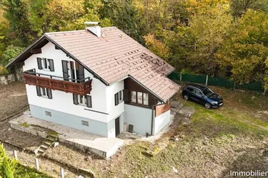 Sanierungsbedürftiges Haus am Stadtrand von Salzburg