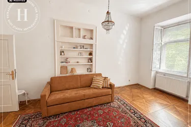 Graz - Geidorf: Charmante Altbau Wohnung mit Eigengarten|Graz - Geidorf: Charming apartment in an older building with a private garden