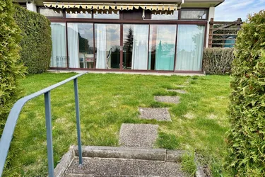 PREISREDUKTION ! Herrliche Seeparzelle (Kafkasee 1) mit Bungalow