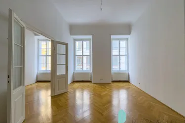 Provisionsfrei für den Mieter - 2 Zimmer - Altbauwohnung im Zentrum!