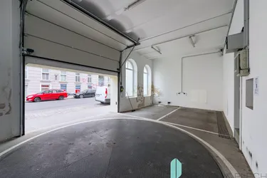 GARAGENPLÄTZE nahe Ramperstorffergasse / Margaretenstraße - 5 min zu U4 Pilgramgasse
