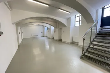 GESCHÄFTSLOKAL/SOUTERRAIN | UNTERE AUGARTENSTRASSE | ERSTBEZUG