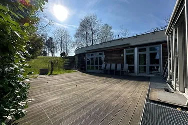 NEUHOFEN / KREMS: Modernes ARCHITEKTEN -WOHNHAUS ca. 221 m2 Wohnfläche + XL-GARAGE, Grundstücksfläche ca. 1.707m2