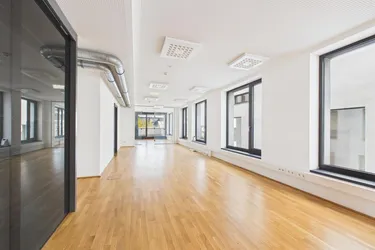 LINZ/STADT: ATTRAKTIVE BÜROFLÄCHE ca. 245 m² IM HERZEN VON LINZ (PROMENADE)