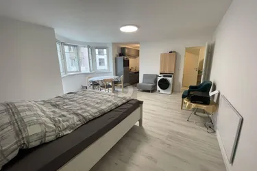 FRISCH RENOVIERTER WOHNTRAUM IM HERZEN DES 9. BEZIRKS