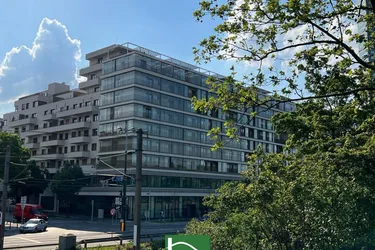 Expose AM DONAUKAI – EIN WOHNJUWEL AM WASSER – NEUBAUTRAUM