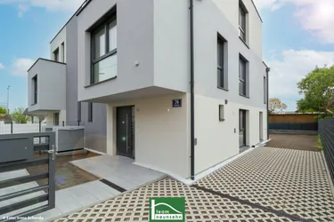 Expose LUXURY VILLA 22! EXKLUSIVES WOHNEN!