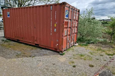 Container 6x2,5 m zu vermieten