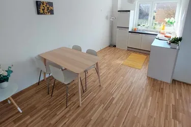 Expose *ERSTBEZUG* Schöne Wohnung mit Loggia