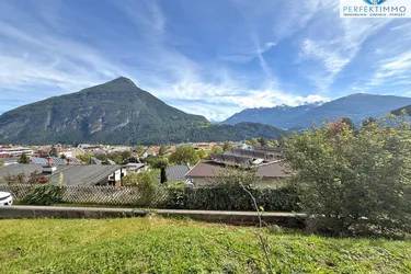 Baugrund mit Altbestand auf Wohnrecht