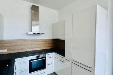 Moderne 2-Zimmer Wohnung mit Bergblick