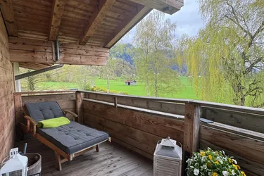Großzügige Dachgeschosswohnung 