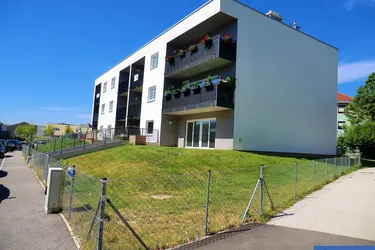 Expose "Tolle Mietwohnung mit 174 m² Garten"!