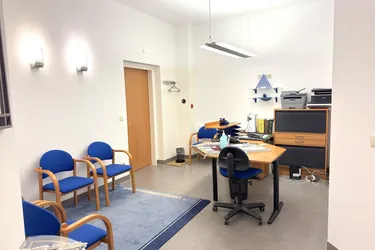 Gesundheitszentrum Oberwart: Großzügige Arztpraxis/Büroräumlichkeiten