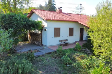Uneinsehbares, idyllisches Haus mit viel Grund und Privatsphäre