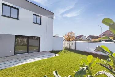 Erstklassiger Neubau in Ziegelbauweise - JETZT BESICHTIGEN - ab sofort verfügbar