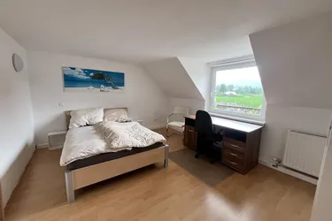 Gratkorn, 1 separates Zimmer in 3er WG zu vermieten ideal als Büro oder für Arbeiter, Parkplatz inkl.