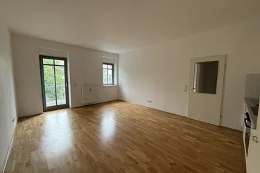 IDEAL aufgeteilte 4-Zimmer Wohnung + Balkon in zentraler Lage ++Videorundgang++