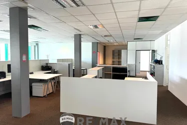 "Moderne, helle Büroetage in Vösendorf!"