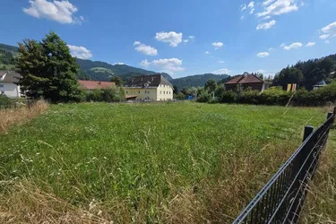 sonniges Baugrundstück in Brückl