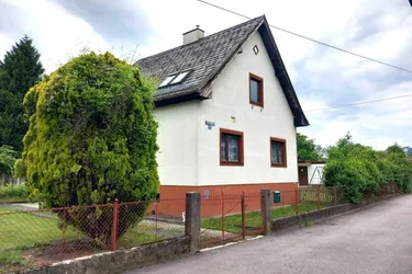 herrlich ruhige Lage unweit des Zentrums!